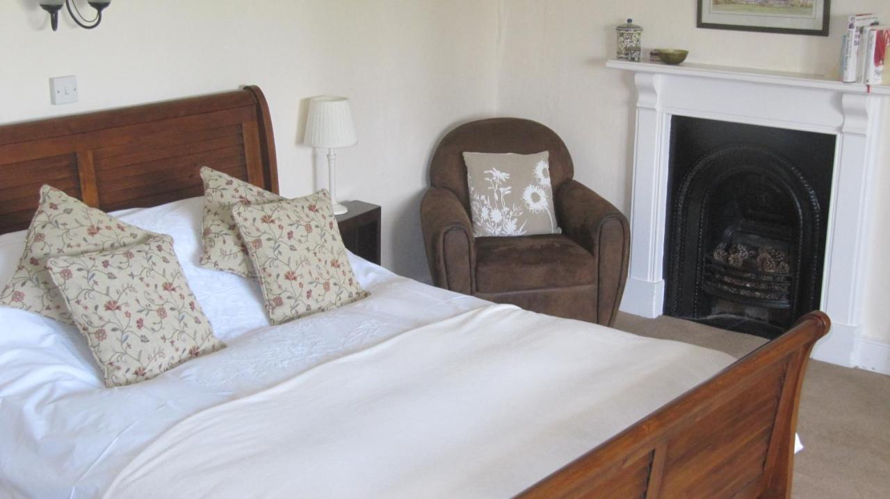 Bed and Breakfast Seymours Court Beckington Esterno foto